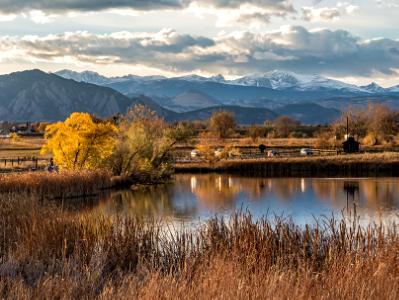 Stearns Lake Mountain Reflections