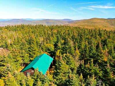 Cabin on Balsam Lake Mountain