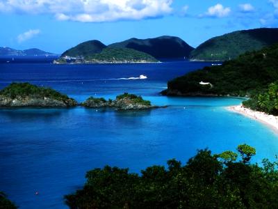 Trunk Bay