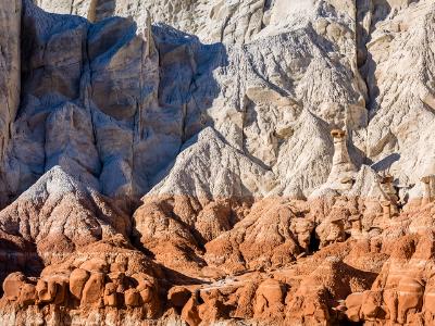 Hidden Toadstool Hoodoos