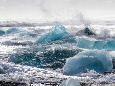 Surf Smashes Blue Ice