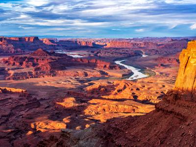 Winding Colorado River from Canyonlands Overlook
