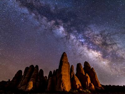 Arches Fins Milky Way