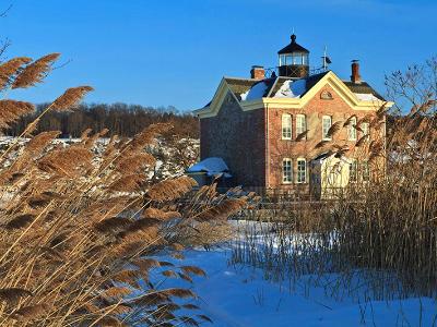 Saugerties Lighthouse & Oats