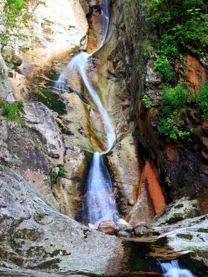 Nevele Falls Chute