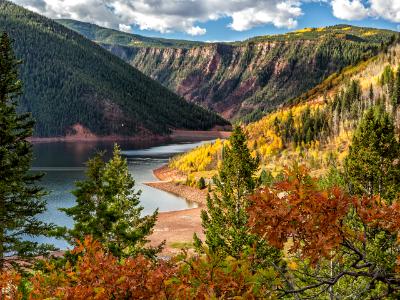 Autumn Color on Ruedi Reservoir Autumn Color on Ruedi Reservoir