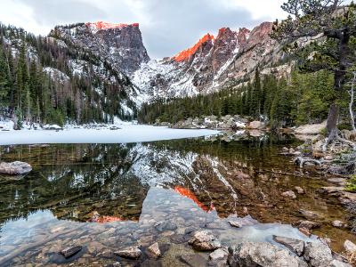 Amber Peaks above Dream Lake