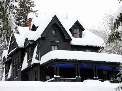 Black House Blizzard