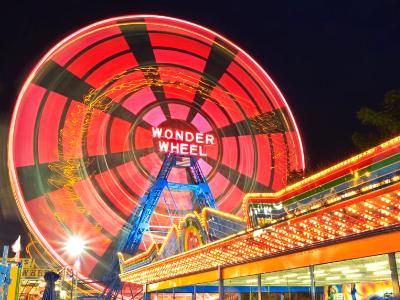 Wonder Wheel Spin Motion