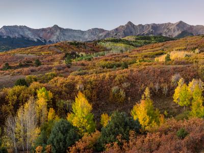 Many Layers of Color from the Dallas Divide (click for full width)