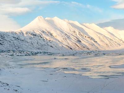 Heinabergsjokull Morning Panorama