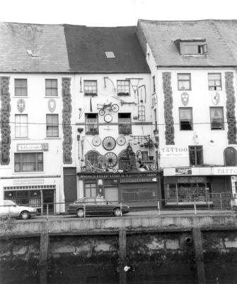 Cork Canal Shops