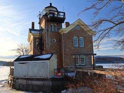 Saugerties Lighthouse WInter