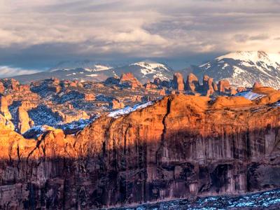 Behind the Rocks Panorama (Click for full width)