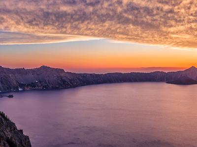 Crater Lake Setting Sun Panorama (click for full width)