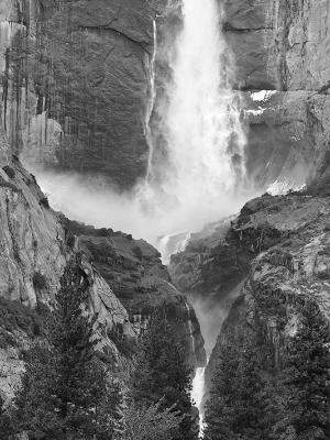 Yosemite Falls B&W